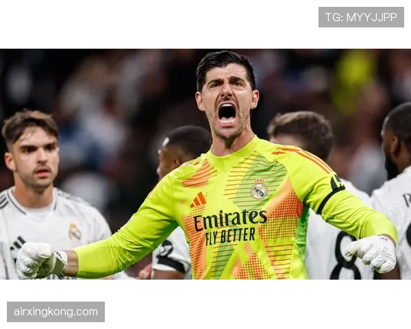 库尔图瓦长传决策更果断，如何重塑皇马后防稳定性？